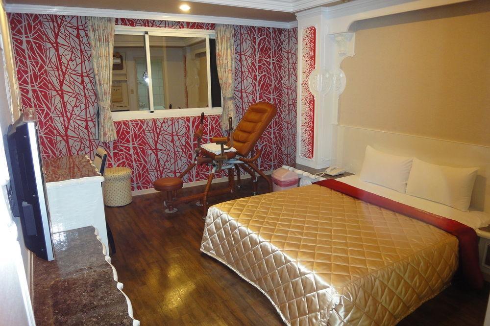 Hua Yue Hotel Taoyuan Exterior foto