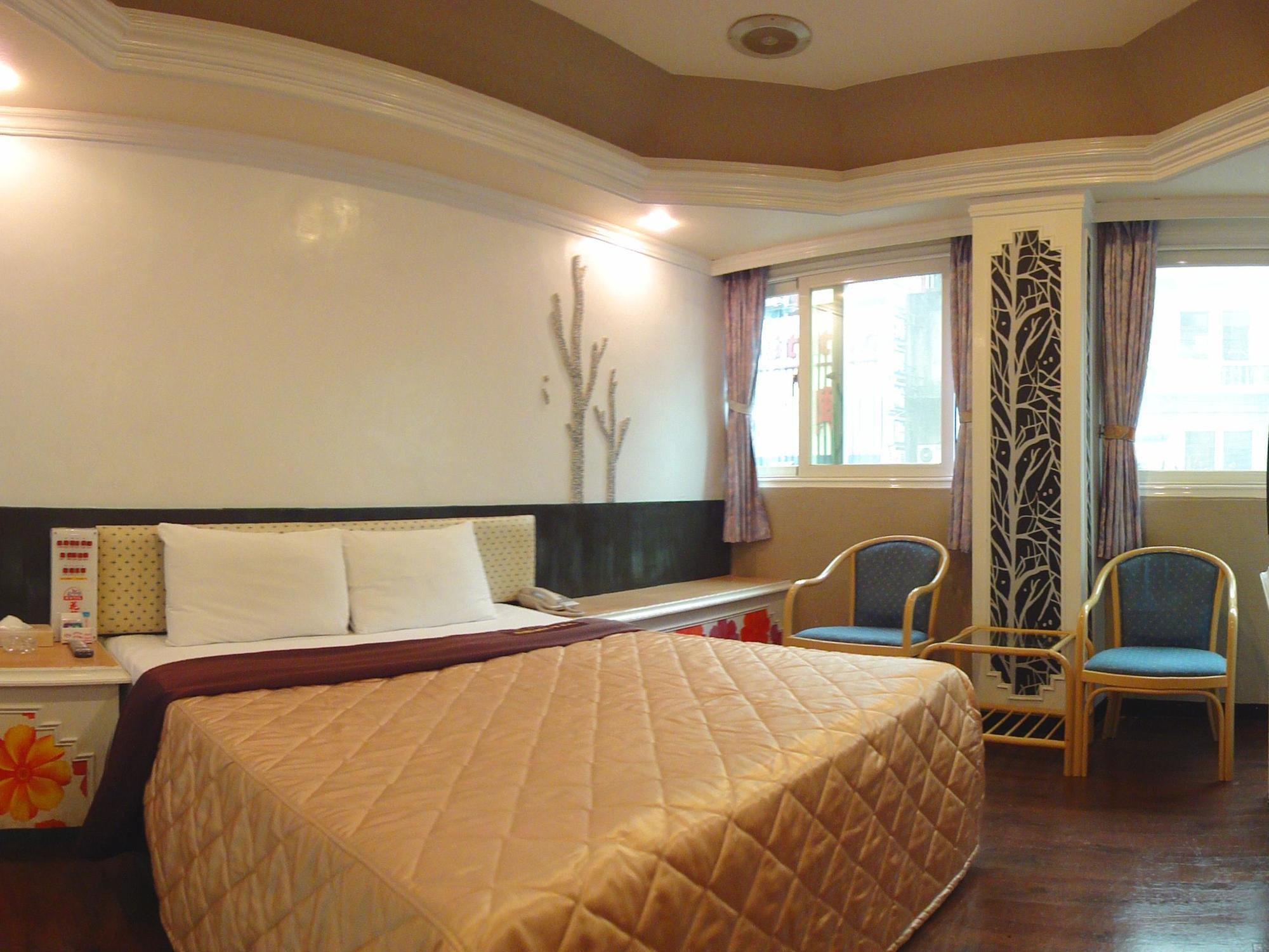 Hua Yue Hotel Taoyuan Exterior foto