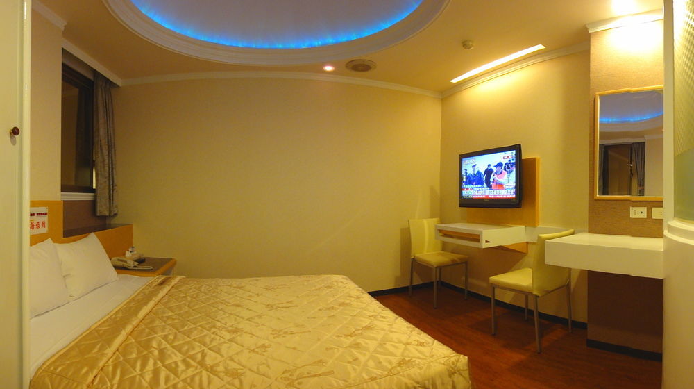 Hua Yue Hotel Taoyuan Exterior foto