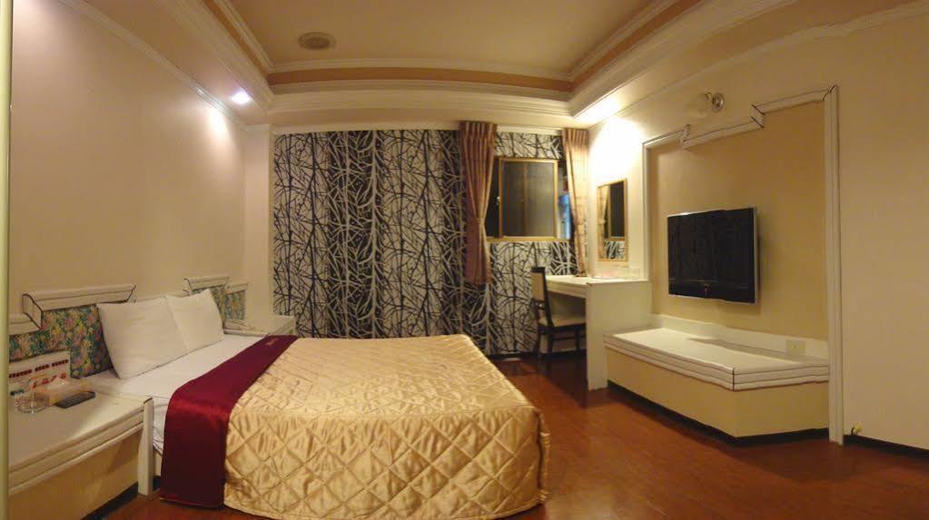Hua Yue Hotel Taoyuan Exterior foto